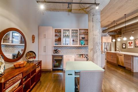 17 N Loomis St #2D, Chicago, IL 60607 photo 9