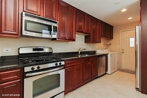96 W Wayne Pl, Wheeling, IL 60090 photo 4