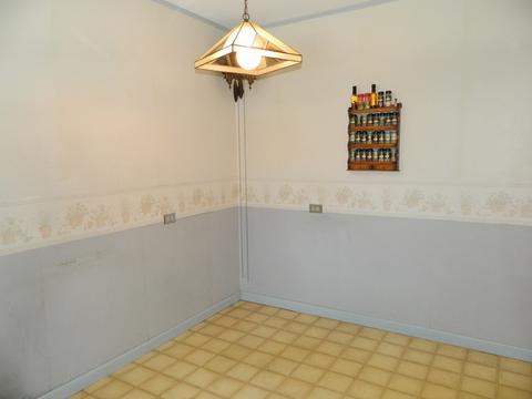 4025 Suffolk Ln, Hoffman Estates, IL 60192 photo 8