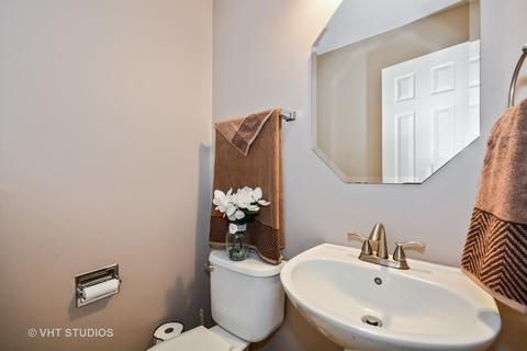 2048 Grovetown Dr, Bartlett, IL 60103 photo 22