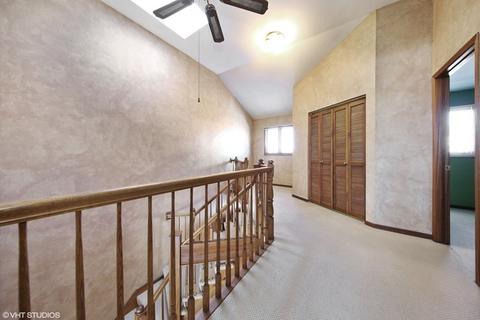 8912 Plainfield Rd, Brookfield, IL 60513 photo 11