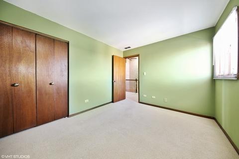 8912 Plainfield Rd, Brookfield, IL 60513 photo 9