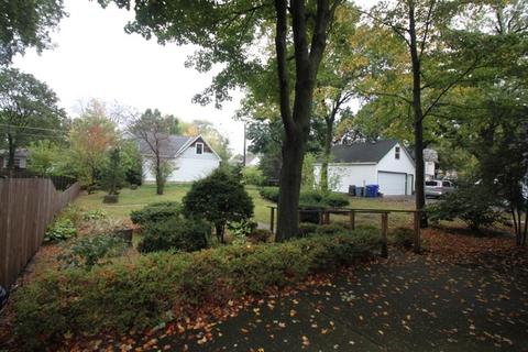 915 N Main St, Wheaton, IL 60187 photo 13
