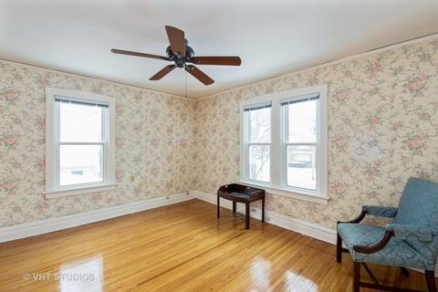 915 N Main St, Wheaton, IL 60187 photo 7