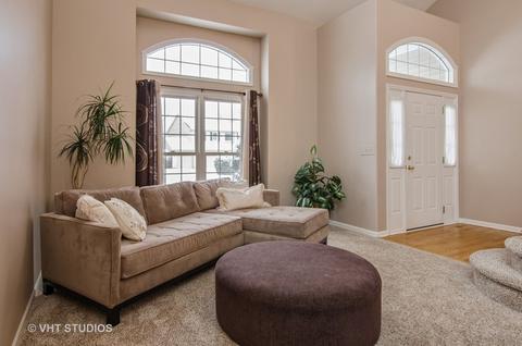 1910 Ridgefield Ave, Algonquin, IL 60102 photo 2