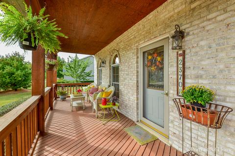23708 W Cotswald Dr, Plainfield, IL 60585 photo 2