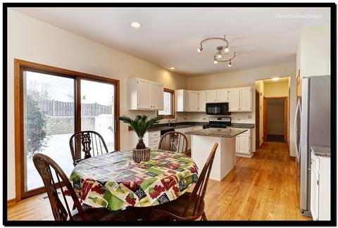 710 N Hundley St, Hoffman Estates, IL 60169 photo 13
