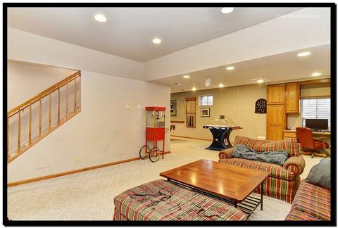 710 N Hundley St, Hoffman Estates, IL 60169 photo 21