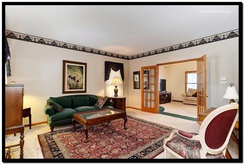 710 N Hundley St, Hoffman Estates, IL 60169 photo 3