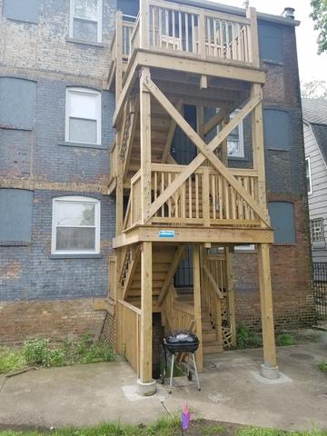 2046 E 73rd St, Chicago, IL 60649 photo 4