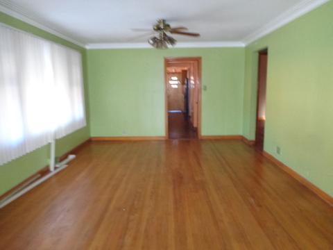 2318 E 83rd St, Chicago, IL 60617 photo 3