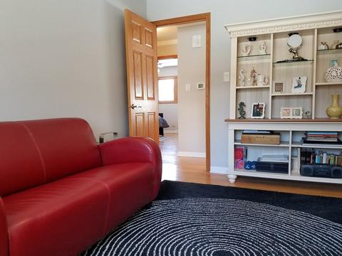 1175 Hewitt Dr, Des Plaines, IL 60016 photo 12