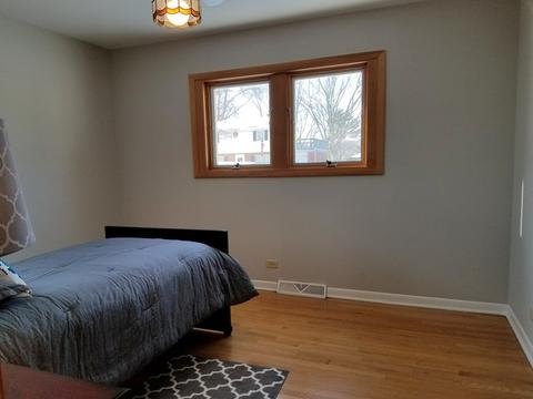 1175 Hewitt Dr, Des Plaines, IL 60016 photo 18