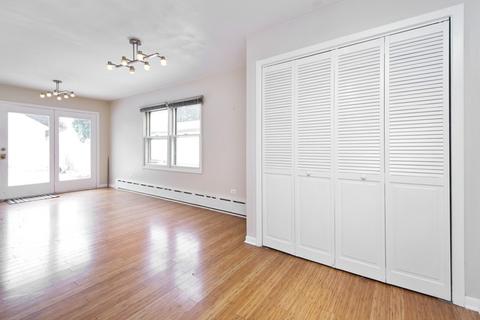 2515 Dundee Rd, Northbrook, IL 60062 photo 5