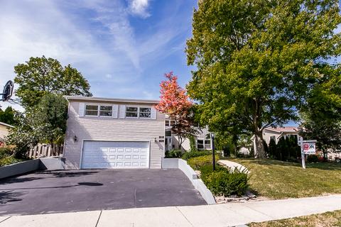 4505 Thorntree Ln, Rolling Meadows, IL 60008 photo 1