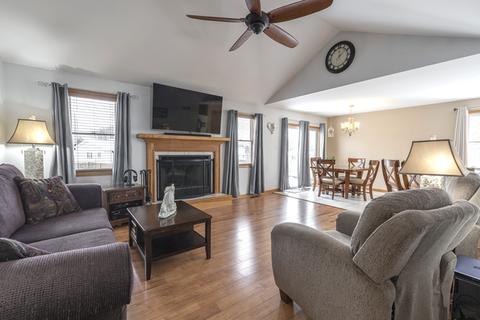 5 Sunset Ct, Steger, IL 60475 photo 3