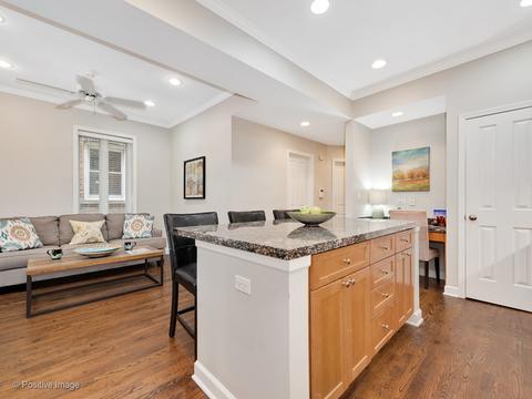 2145 W Addison St, Chicago, IL 60618 photo 12