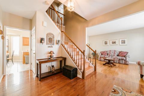 541 Rose Ln, Bartlett, IL 60103 photo 5