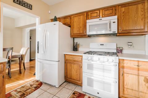541 Rose Ln, Bartlett, IL 60103 photo 13