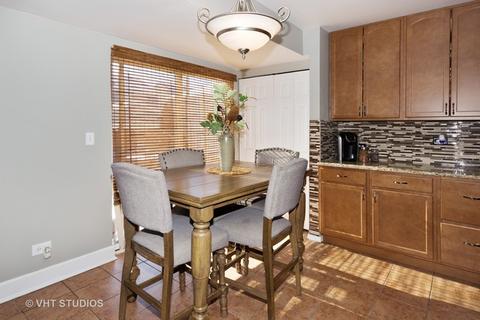 934 Symphony Dr, Aurora, IL 60504 photo 5
