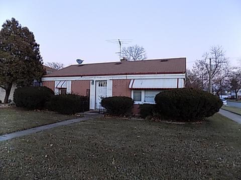2445 S 17th Ave, Broadview, IL 60155 photo 1