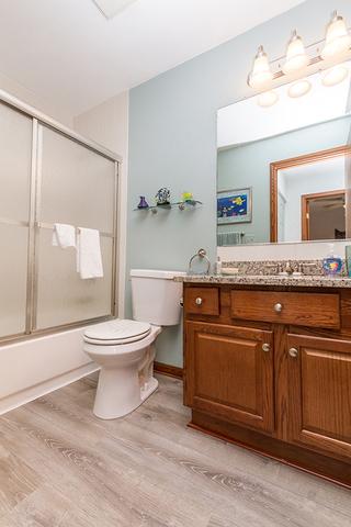 1136 Monroe Dr, Bartlett, IL 60103 photo 18