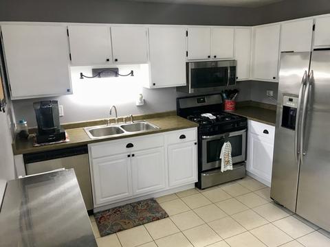 1086 Sebring Dr, Elgin, IL 60120 photo 7
