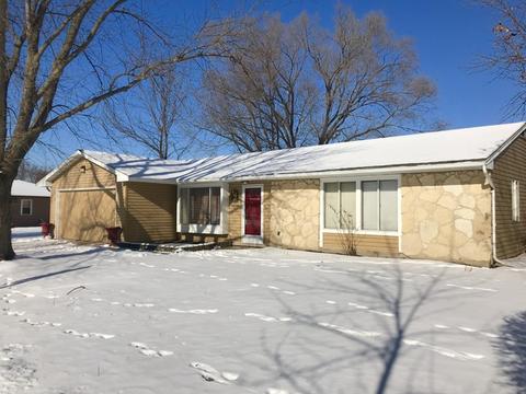 1086 Sebring Dr, Elgin, IL 60120 photo 1