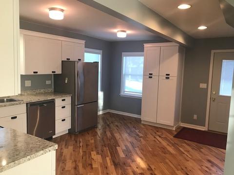 5112 Parkview Dr, Mccullom Lake, IL 60050 photo 3