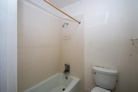 159 E Thompson Dr, Wheaton, IL 60189 photo 16