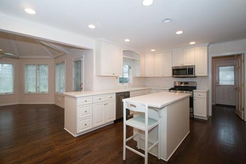 159 E Thompson Dr, Wheaton, IL 60189 photo 6