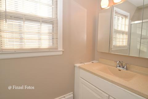 110 State St, Maple Park, IL 60151 photo 17