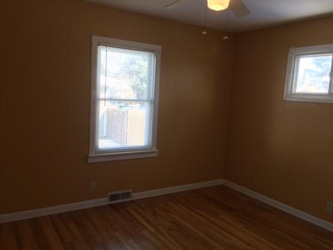 212 Adams St, Genoa, IL 60135 photo 9