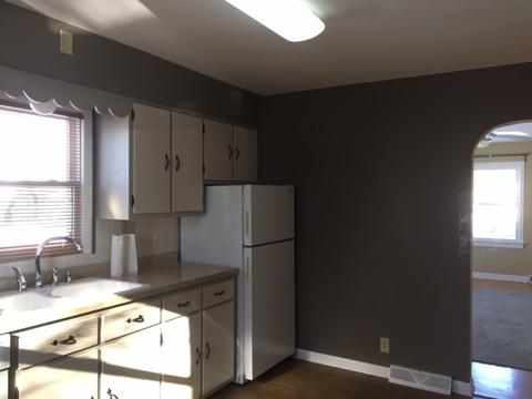 212 Adams St, Genoa, IL 60135 photo 4