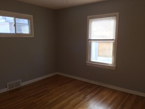 212 Adams St, Genoa, IL 60135 photo 8