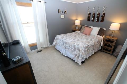 112 E Sherman St, Bartlett, IL 60103 photo 6