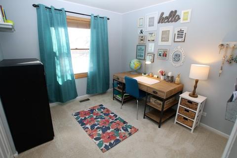 112 E Sherman St, Bartlett, IL 60103 photo 8