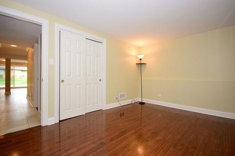 640 E Holly Ct, Addison, IL 60101 photo 23