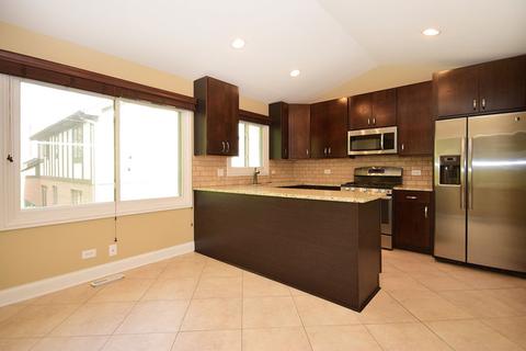 640 E Holly Ct, Addison, IL 60101 photo 5