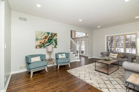 243 Bristol Ct, Deerfield, IL 60015 photo 5