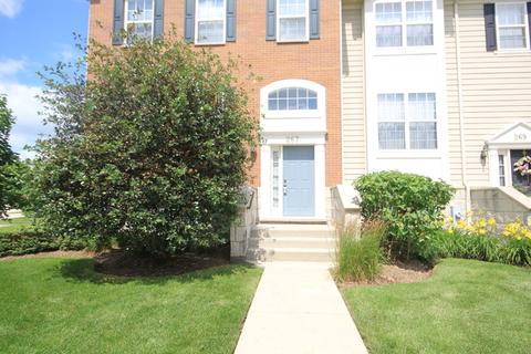 267 Comstock Dr, Elgin, IL 60124 photo 2