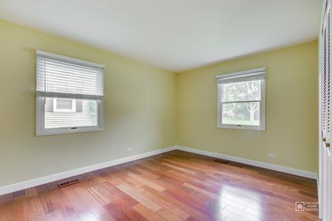 115 Stonegate Rd, Buffalo Grove, IL 60089 photo 10
