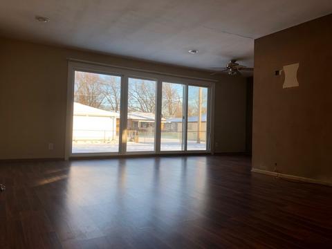 15255 Ridgeway Ave, Midlothian, IL 60445 photo 4