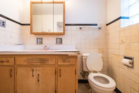 3836 Forest Ave, Brookfield, IL 60513 photo 11