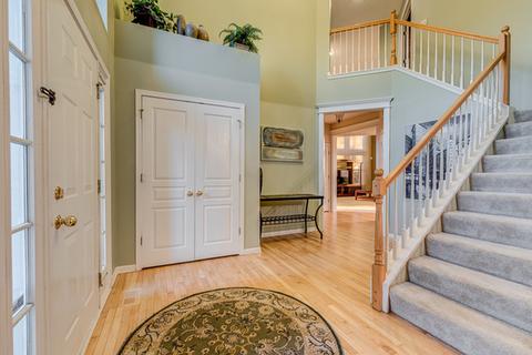 13010 Bradford Ln, Plainfield, IL 60585 photo 2