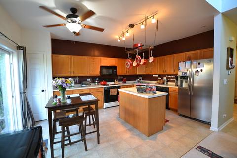 3762 Pope Ct, Plano, IL 60545 photo 7