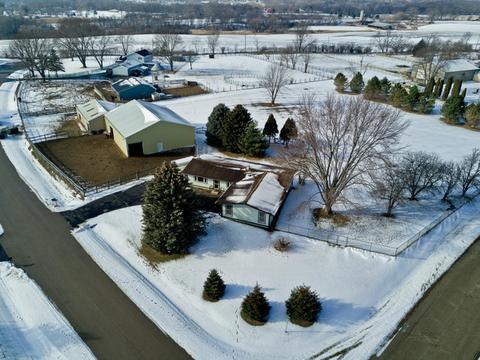 1504 Lee Ln, Spring Grove, IL 60081 photo 1