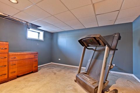 1504 Lee Ln, Spring Grove, IL 60081 photo 17