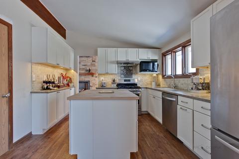 1504 Lee Ln, Spring Grove, IL 60081 photo 11