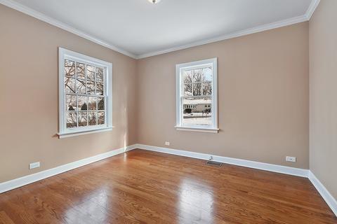 124 Village Rd, Willowbrook, IL 60527 photo 5
